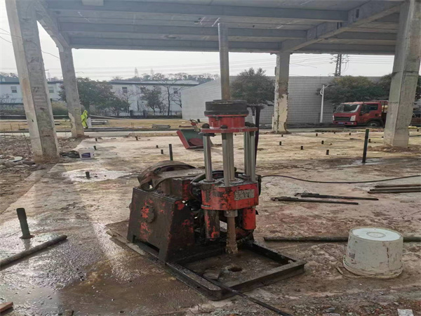 金江镇袖阀管小导管注浆加固施工工艺